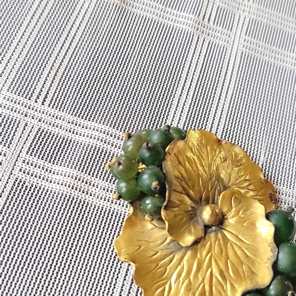 Vintage Brass and Glass Beads Single Shoe Clip - Picture 7 of 7